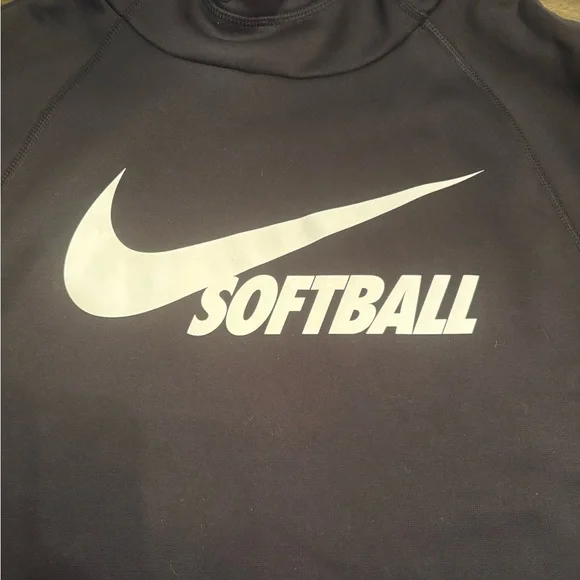 Women’s Nike Black Softball Hoodie Pullover size Medium softball 🥎 - Picture 2 of 11
